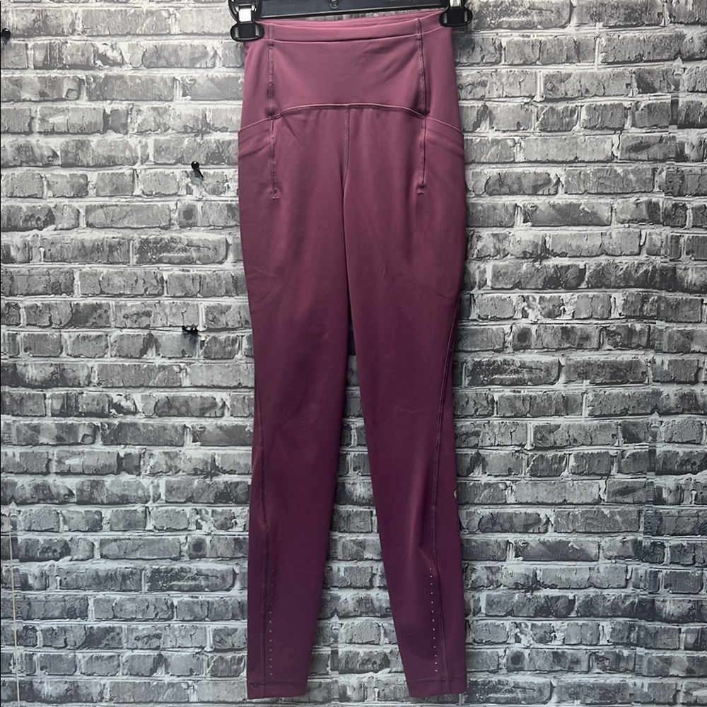 Women's Lululemon High-Waisted leggings